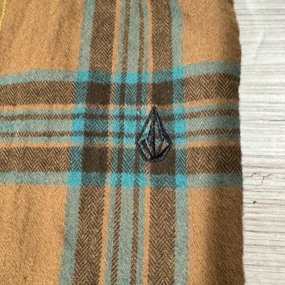 NEW‎ Volcom Mens Caden Button Up Plaid Flannel Shirt Size Medium L/S Modern Fit - Picture 8 of 8